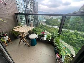 Ho Man Tin - Mantin Heights Block 10 06