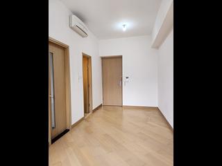 Tai Hang - Warrenwoods 06