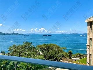 Pok Fu Lam - Villas Sorrento 06
