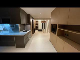 Sai Ying Pun - Golden Phoenix Court 05