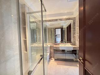 Wan Chai - The Avenue 12