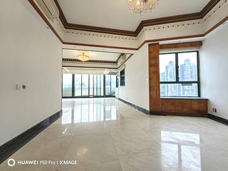 Tai Hang - Carnation Court 03