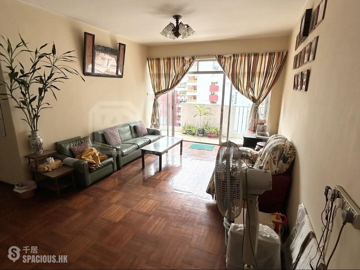 Quarry Bay - Ruby Court 01