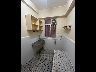 Kennedy Town - Mau Wah Mansion 05