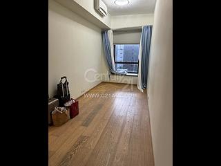 Wan Chai - The Gloucester 16