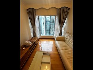 West Kowloon - The Waterfront Phase 1 Block 1 08