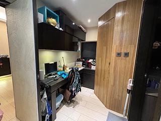 Cyberport - Residence Bel-Air Phase 6 Bel-Air No.8 Block 1 03
