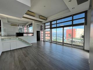 The Peak - Sunshine Villa 04