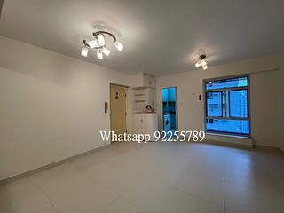 Sai Ying Pun - Yue Sun Mansion 03
