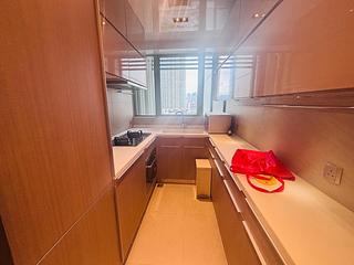 West Kowloon - The Harbourside 02