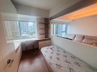 West Kowloon - The Harbourside 03