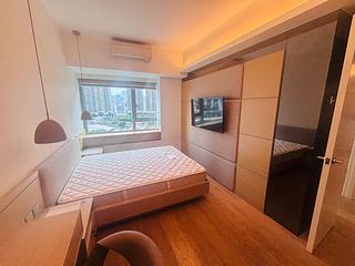 West Kowloon - The Harbourside 04