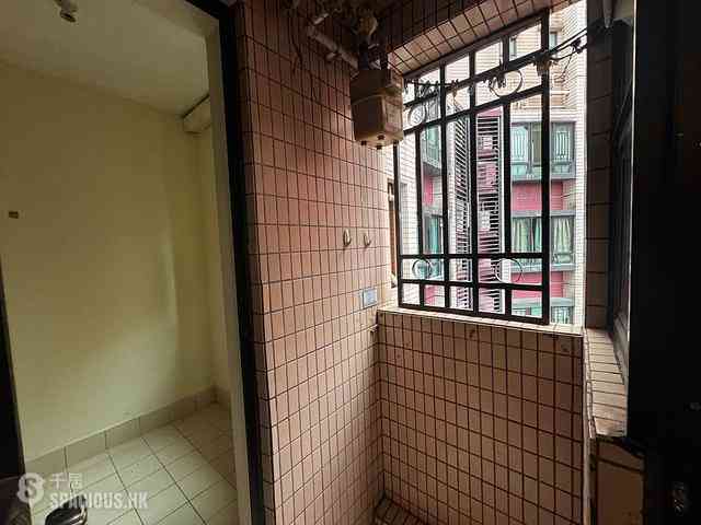 Yau Ma Tei - King'S Park Villa Block 7 08