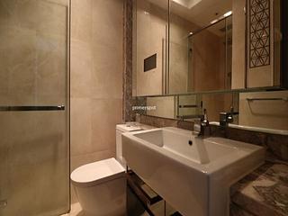 Wan Chai - The Avenue Phase 2 06