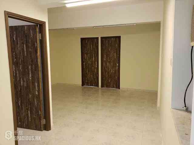 Kennedy Town - Sincere Western House 01