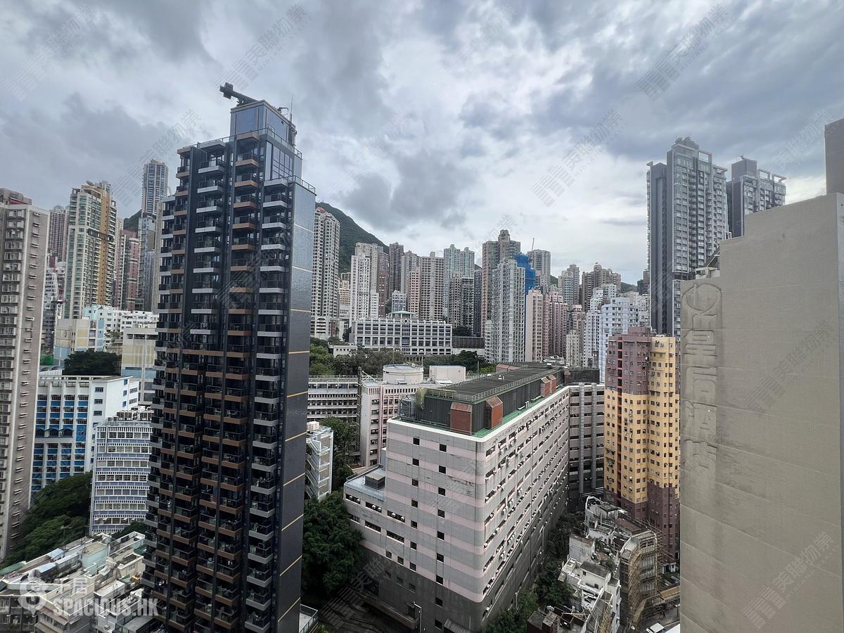 Sheung Wan - Soho 189 01