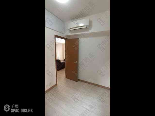 Sai Ying Pun - 88-90, High Street 02