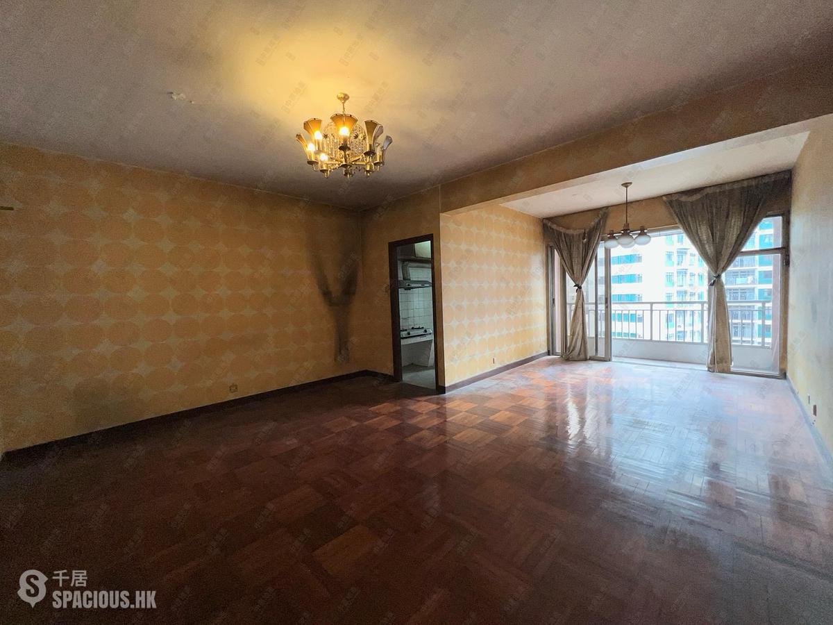 Sai Ying Pun - Rhine Court Block C 01