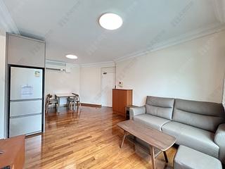 Wan Chai - Royal Court 02