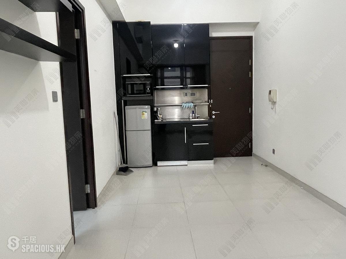 Wan Chai - J Residence 01