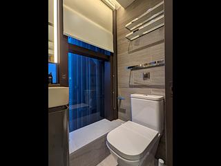 North Point - One Prestige 09