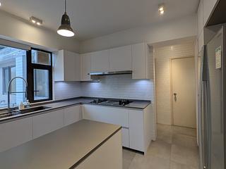 Stubbs Road - Villa Monte Rosa 15