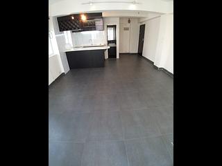 Sai Ying Pun - Mui Fong Apartments 04
