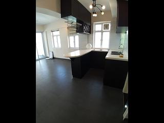 Sai Ying Pun - Mui Fong Apartments 05