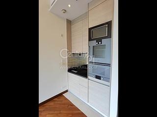 Wan Chai - The Avenue Phase 2 05