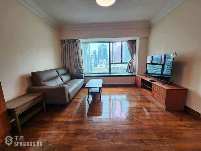 Wan Chai - Royal Court 01