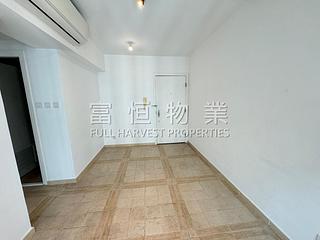 Happy Valley - Le Village 03