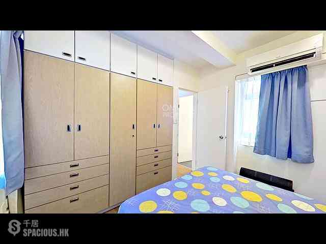 Wan Chai - 151-155, Lockhart Road 12