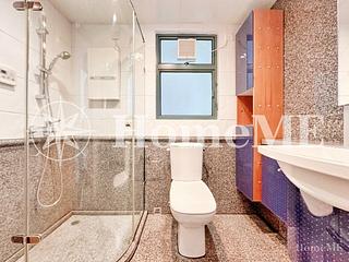 Mid Levels West - 80 Robinson Road 08