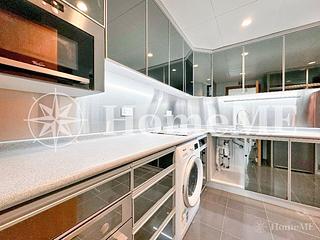 Mid Levels West - 80 Robinson Road 10