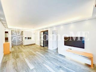 Mid Levels Central - Elegant Terrace 02