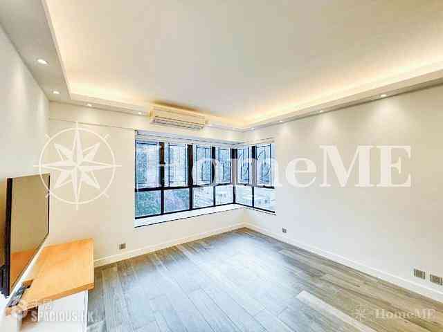 Mid Levels Central - Elegant Terrace 01