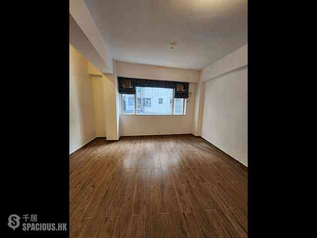 Central - 32-34, Graham Street 08
