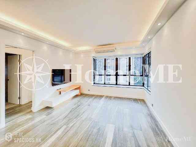 Mid Levels Central - Elegant Terrace 01