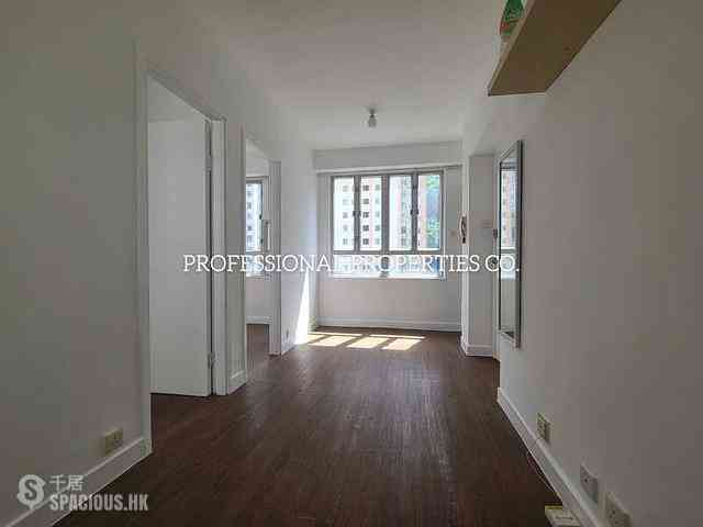 Tai Hang - Rich Building 01