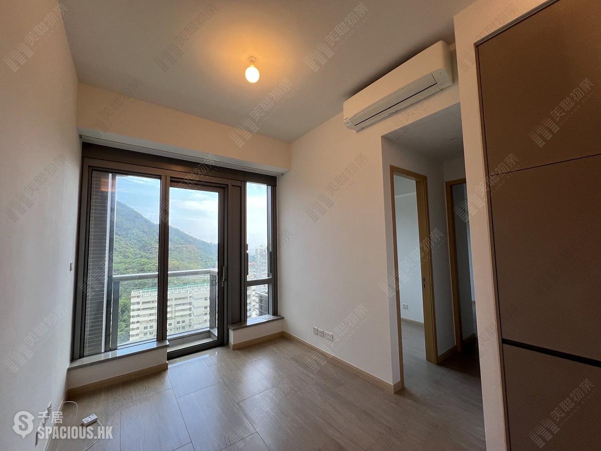Wong Chuk Hang - The Southside Phase 2 La Marina 01