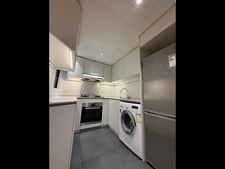 Causeway Bay - Illumination Terrace Block 2 02