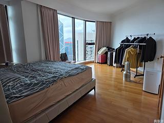 Mid Levels Central - Fairlane Tower 04