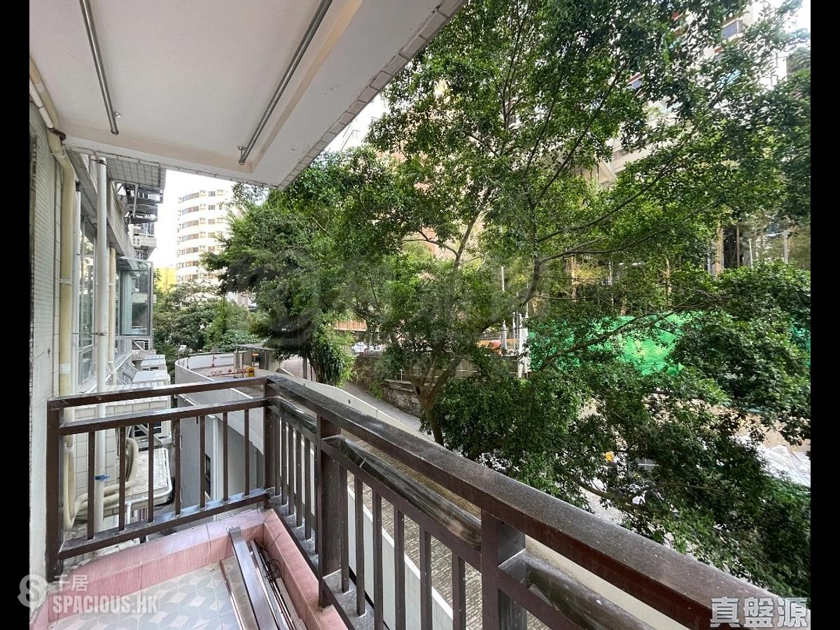 Wan Chai - Phoenix Court 01