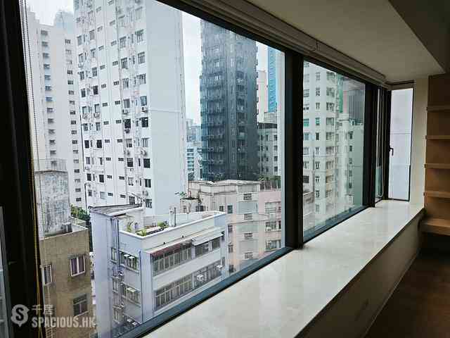 Mid Levels Central - Gramercy 01