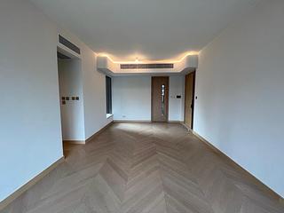 Mid Levels Central - 22A, Kennedy Road 07