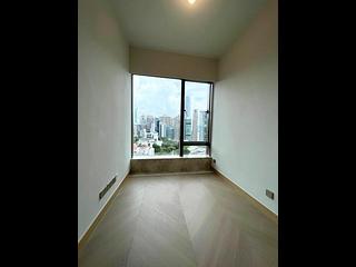 Mid Levels Central - 22A, Kennedy Road 03