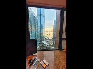 West Kowloon - The Arch 02