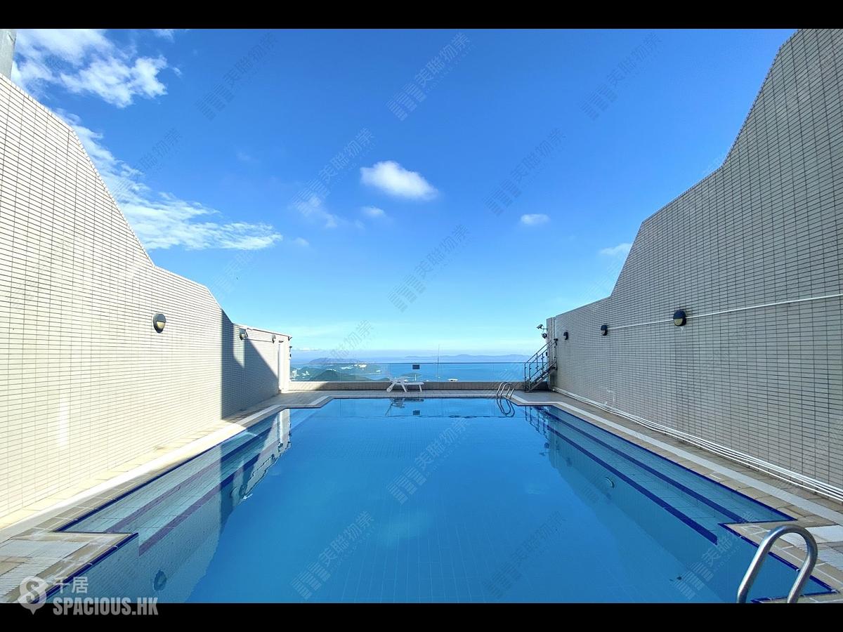 The Peak - Sunshine Villa 01