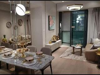 Tai Kok Tsui - Square Mile Phase 5 Gateway · Square Mile 10
