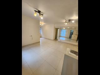 Sai Ying Pun - Yue Sun Mansion Block 1 08
